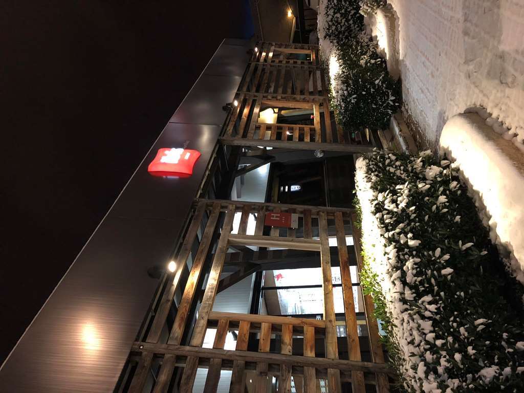 Ibis Aurillac Bagian luar foto